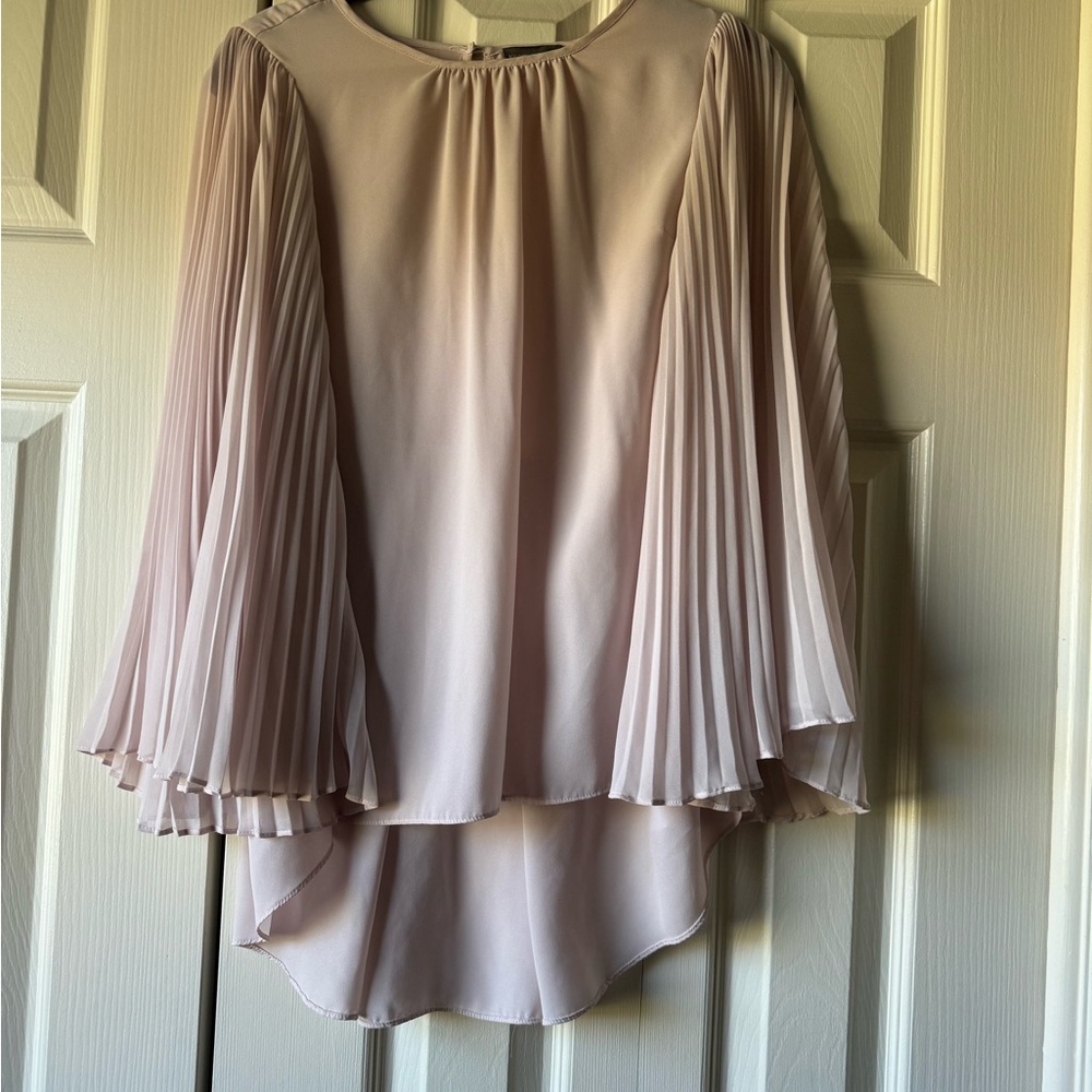 Vince Camuto Cream Blouse